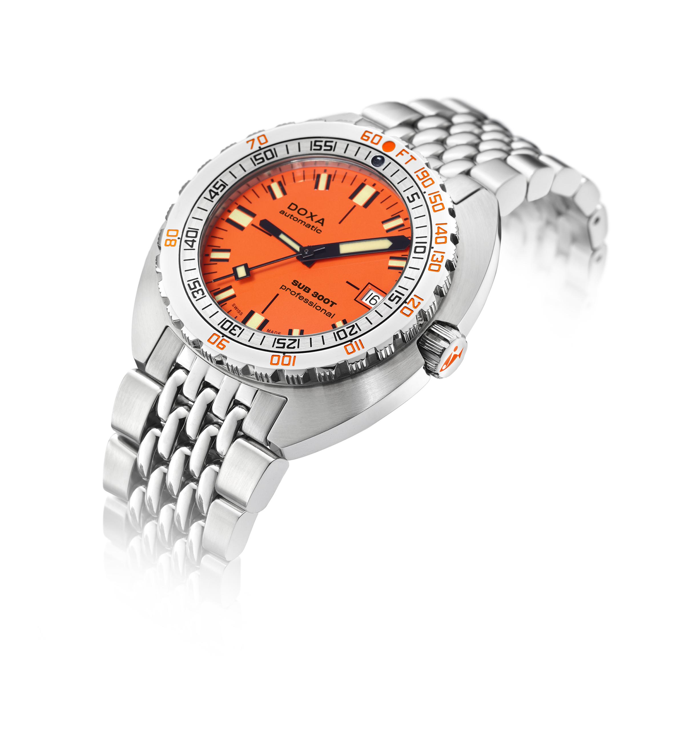 DOXA SUB 300T